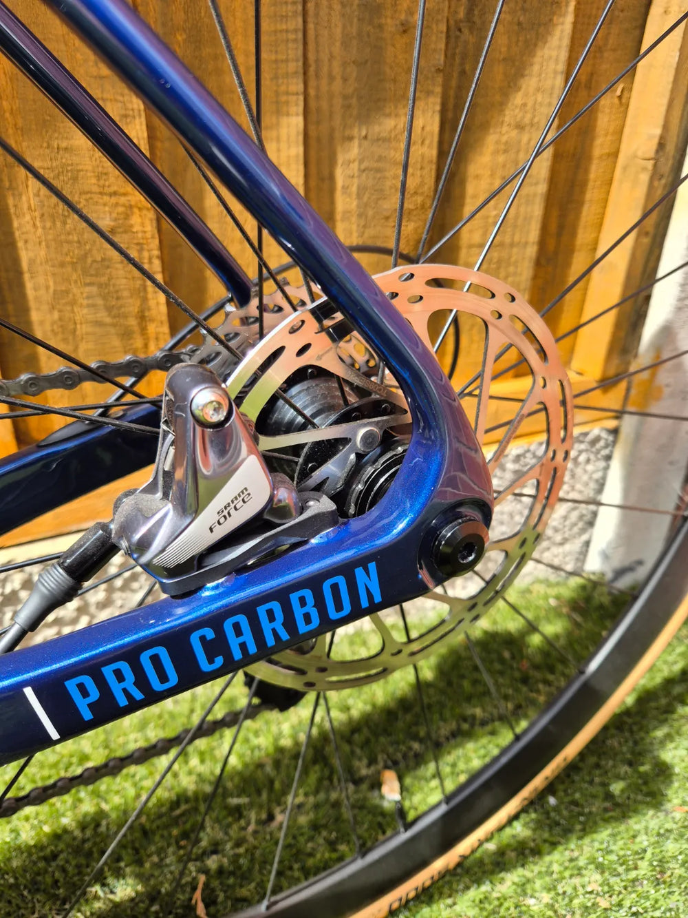 Planet X Pro Carbon Disc SRAM Force 22 2022