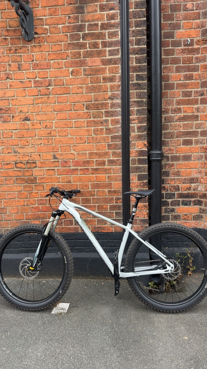 Specialized Fuse Comp 6Fattie 27 5 2016