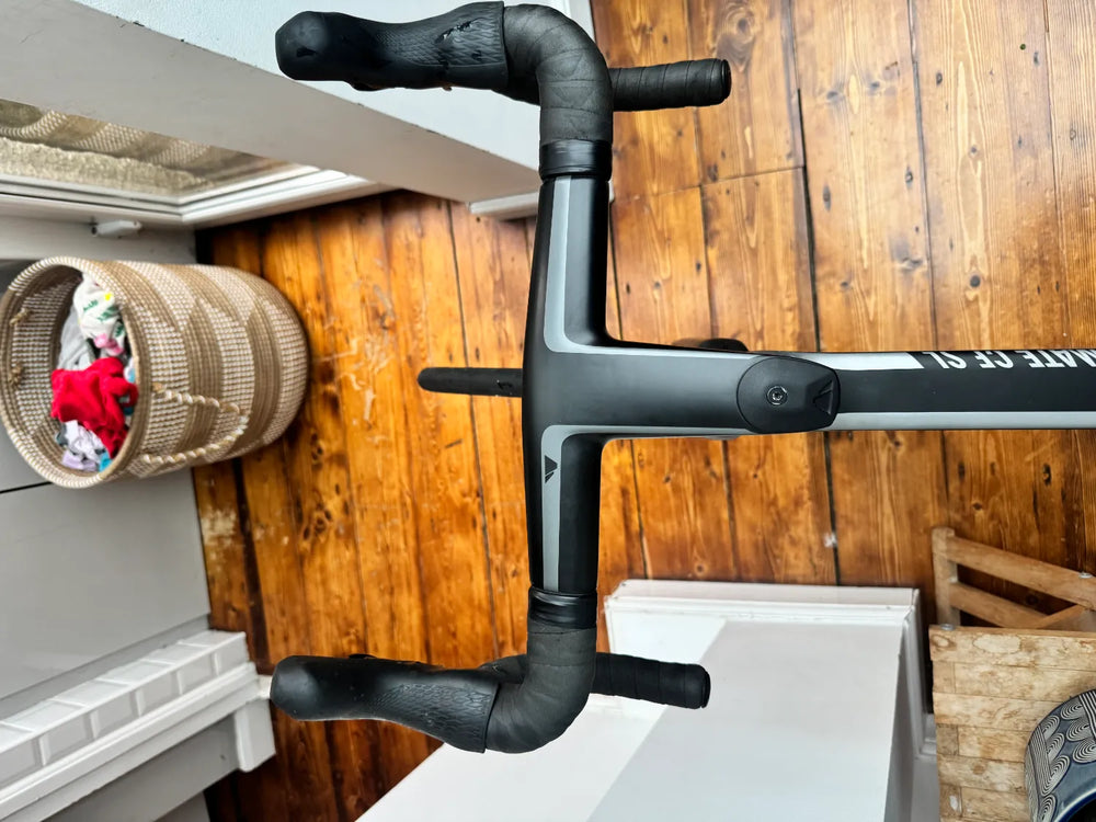 Canyon Ultimate CF SL Disc 8.0 Aero 2018