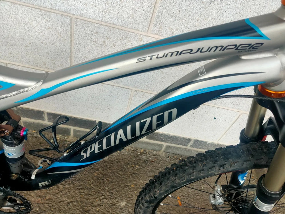 Specialized dual-sus mountain bike