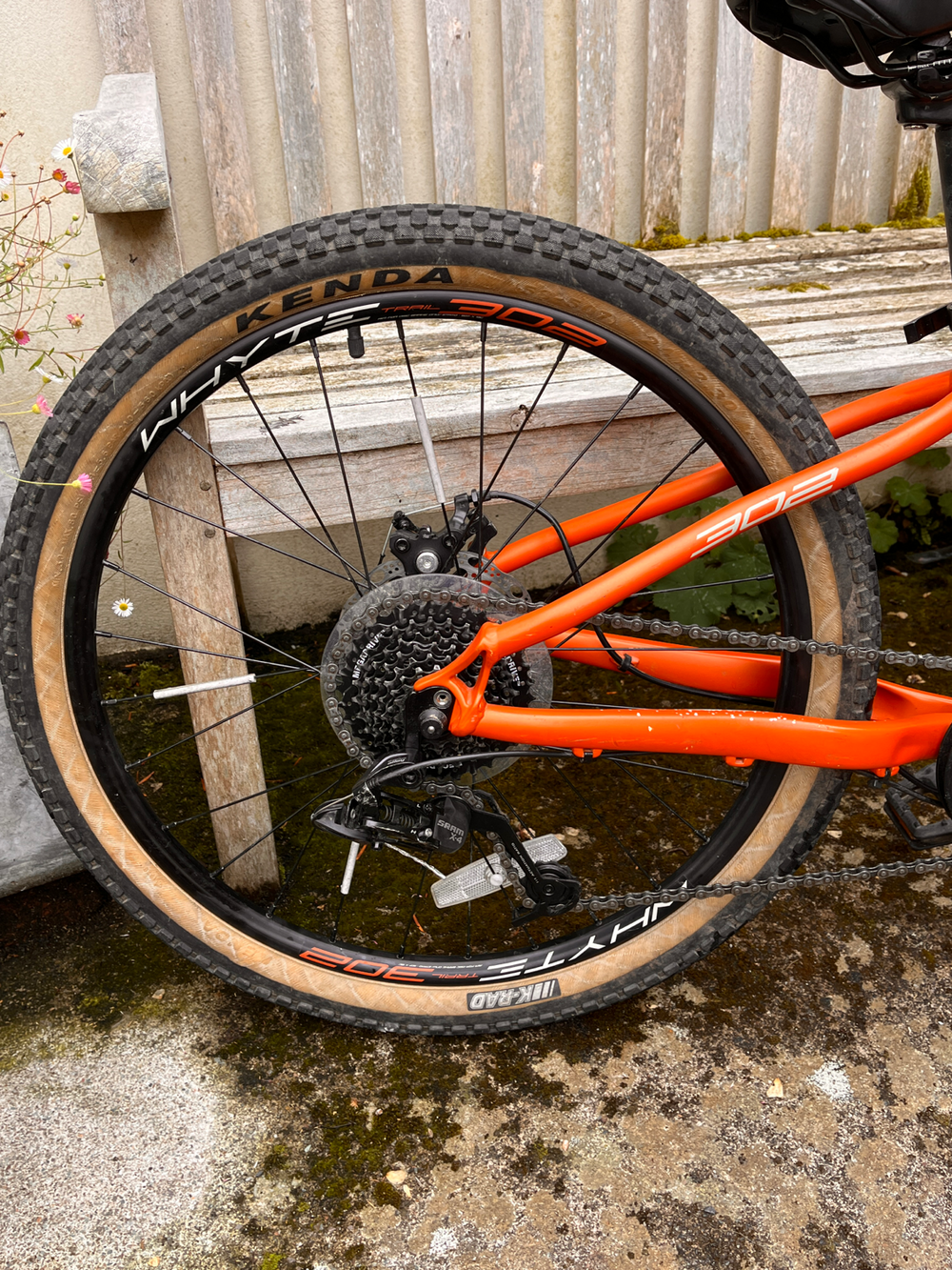 Whyte 302 2022