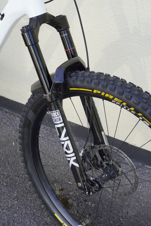 Canyon Spectral CF 8 CLLCTV 2025