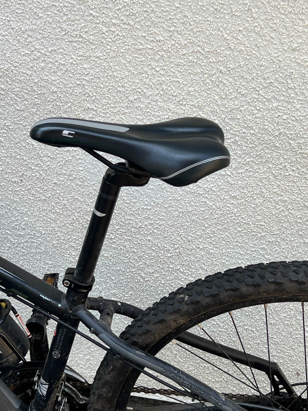 Carrera Vengeance Junior Mountain Bike 2021