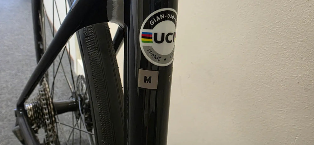 Giant TCR Advanced 1 - 105 Di2 Equipped - Asphalt 2025