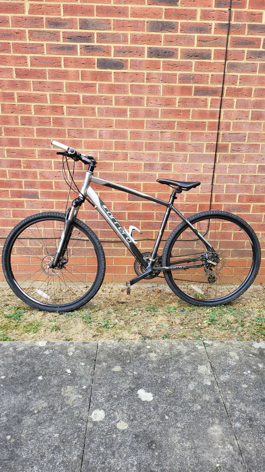 Carrera Crossfire 2 Hybrid Bike 700C 2013