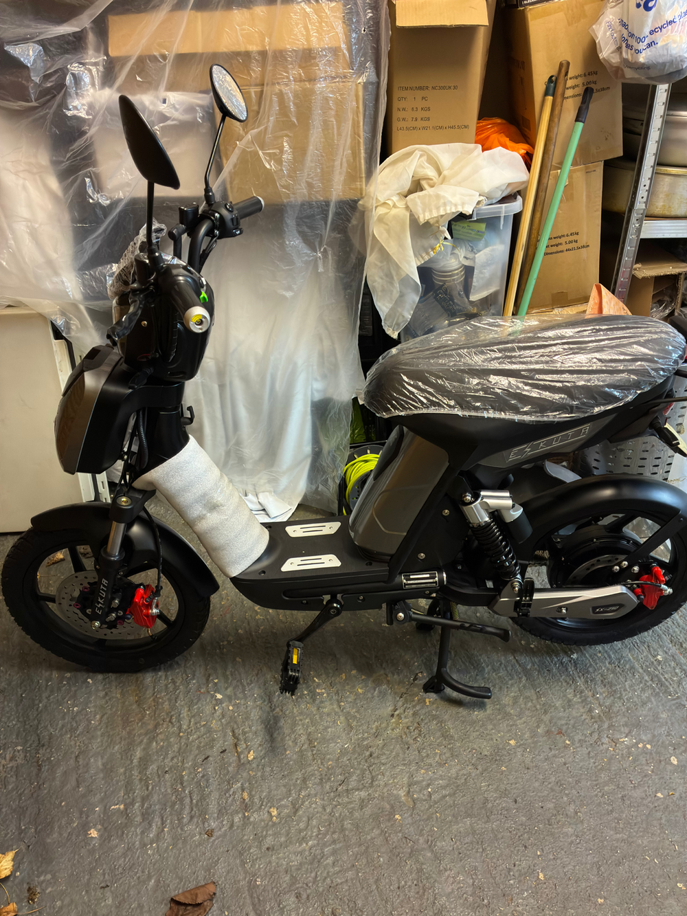 Eskuta Sx250 series 4. 2025