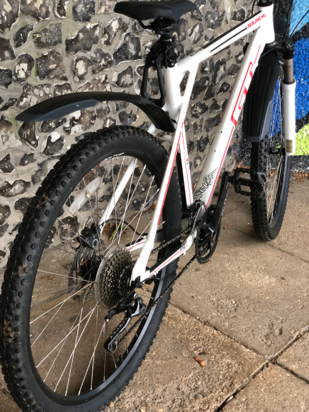 GT Avalanche Comp 27.5 2019 2015