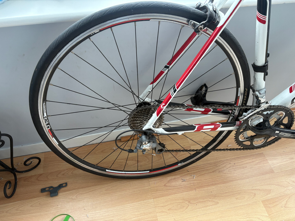 Cannondale Caad8 Tiagra 2012