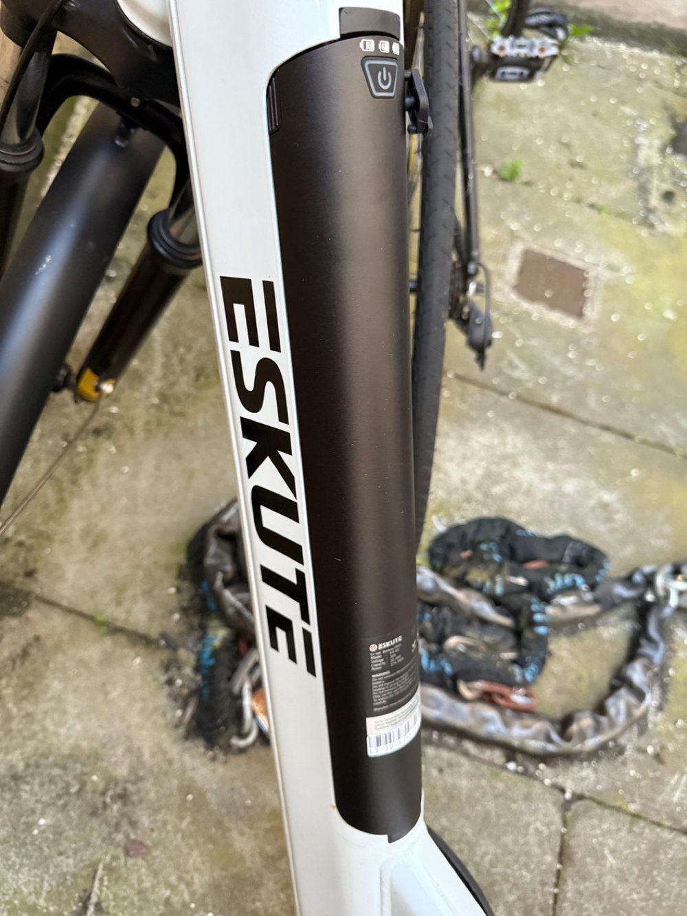 Eskute c100 2021