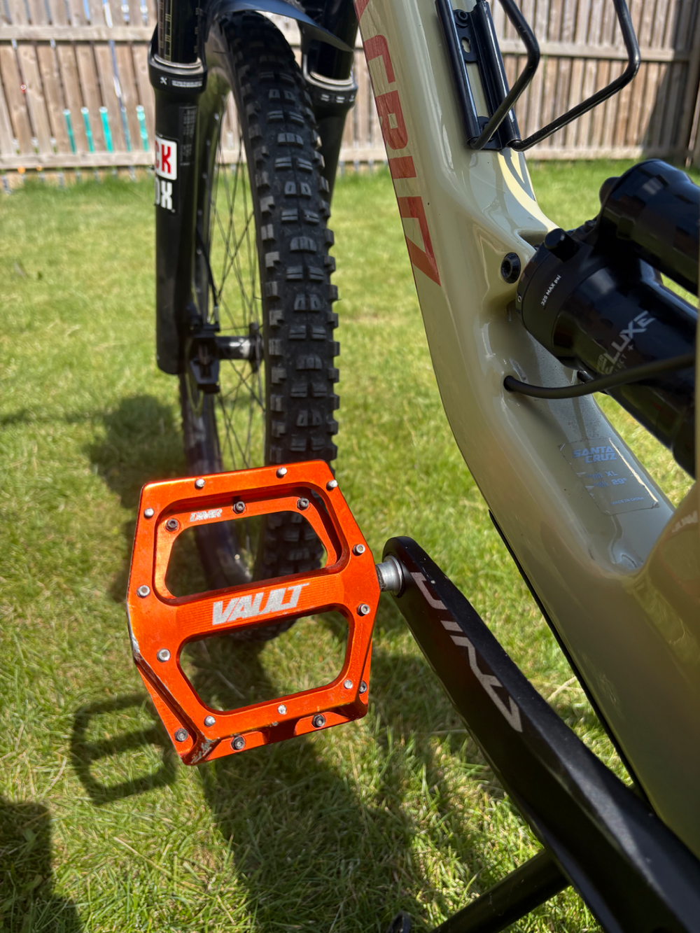 Santa Cruz Hightower Carbon C 2025