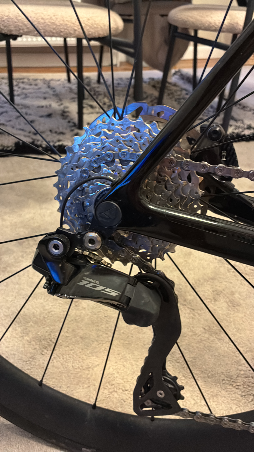 Canyon Ultimate CF SL 7 Di2 2025