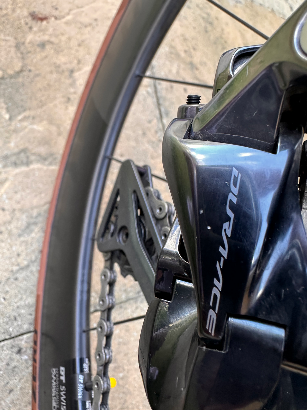 Pinarello Dogma F12 Dura Ace Di2 Rim 2022