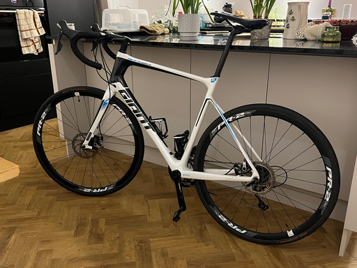 Giant Defy Advanced SL 1 2018