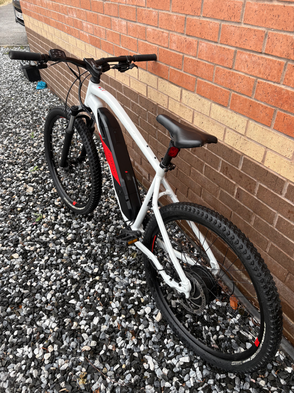 Rockrider Est 100 2024