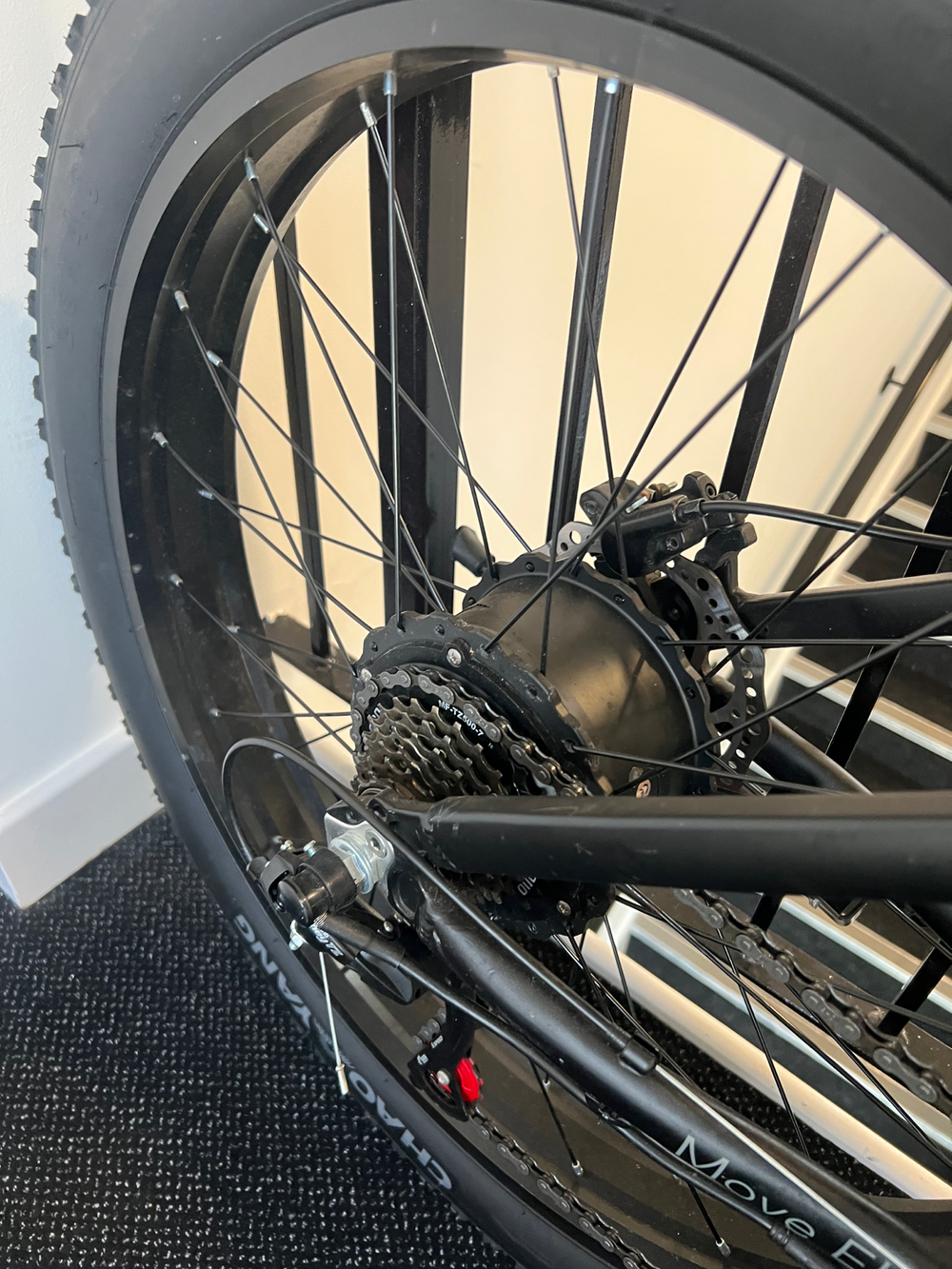 Pedal & Chain E Movement Thunder v4 2023 – Electric Fat Bike