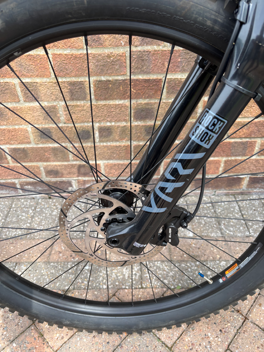 GT eForce Amp+ 2023