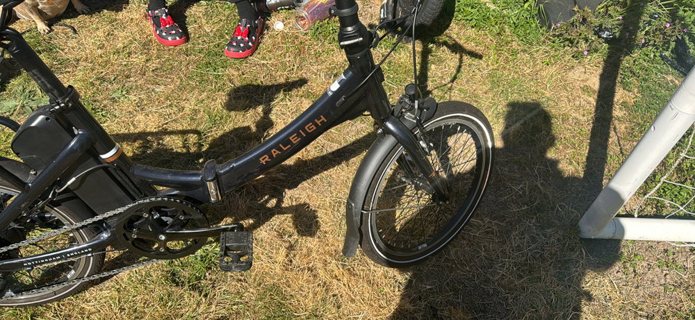 Raleigh Stowaway Folding 2025