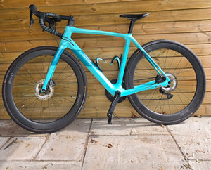 Bianchi Infinito CV Disc Ultegra 2023