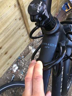 Raleigh Strada City 2022