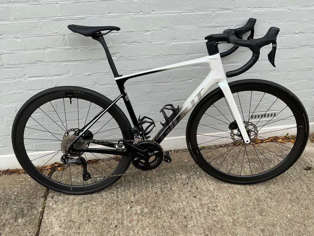 Giant Defy - Advanced Pro 1 2024