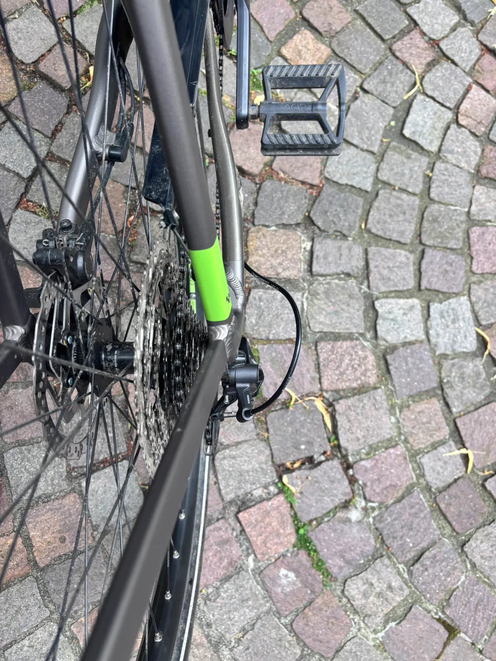 Cube Kathmandu Hybrid Exc 625 2021