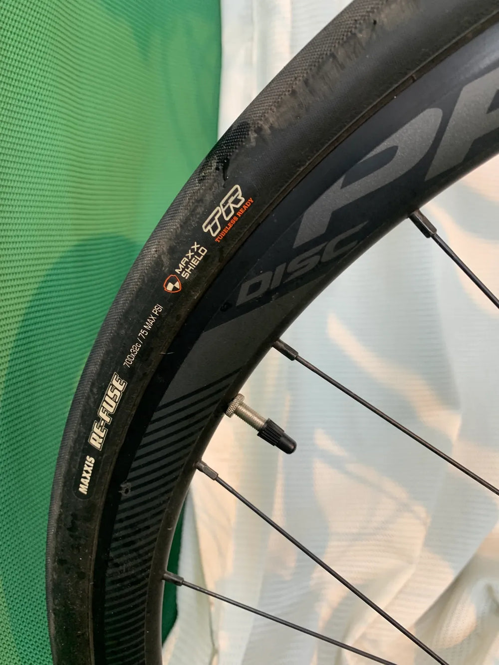 Giant FastRoad E+ 1 Pro Electric Bike 2020