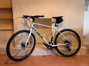 Trek FX3 Gold Alpha Aliminum 3, HCM Carbon