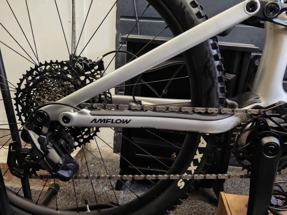 Amflow PL Carbon (800Wh) eMTB 2026