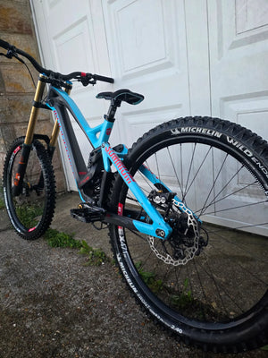 Mondraker Summum Carbon Pro Team 27 5 2018
