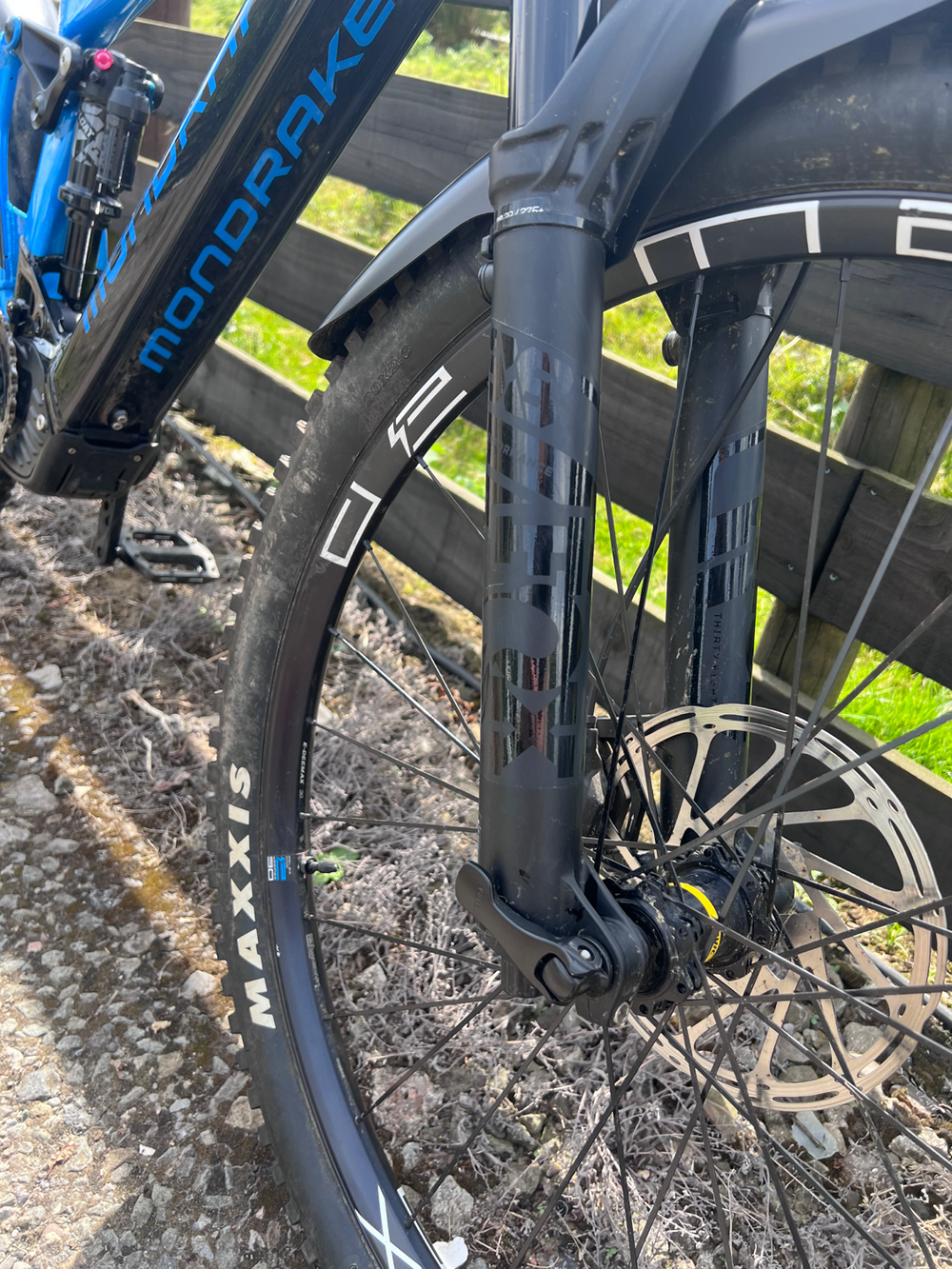 Mondraker CRAFTY CARBON R 2023