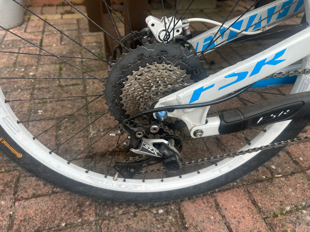 Specialized Status 2  2015