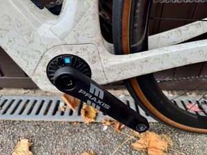 Trek Domane+ SLR 9 Di2 Electric 2025