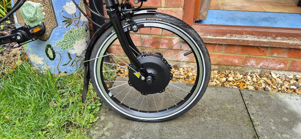 Brompton Electric C Line Explore Folding Bike - Mid 2022