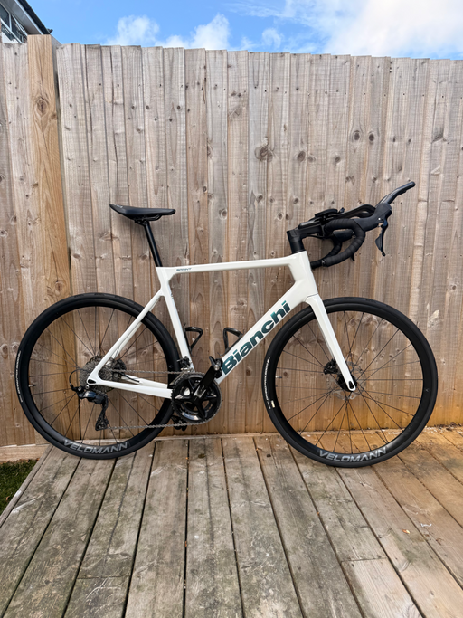 Bianchi Sprint 105 Disc 2025