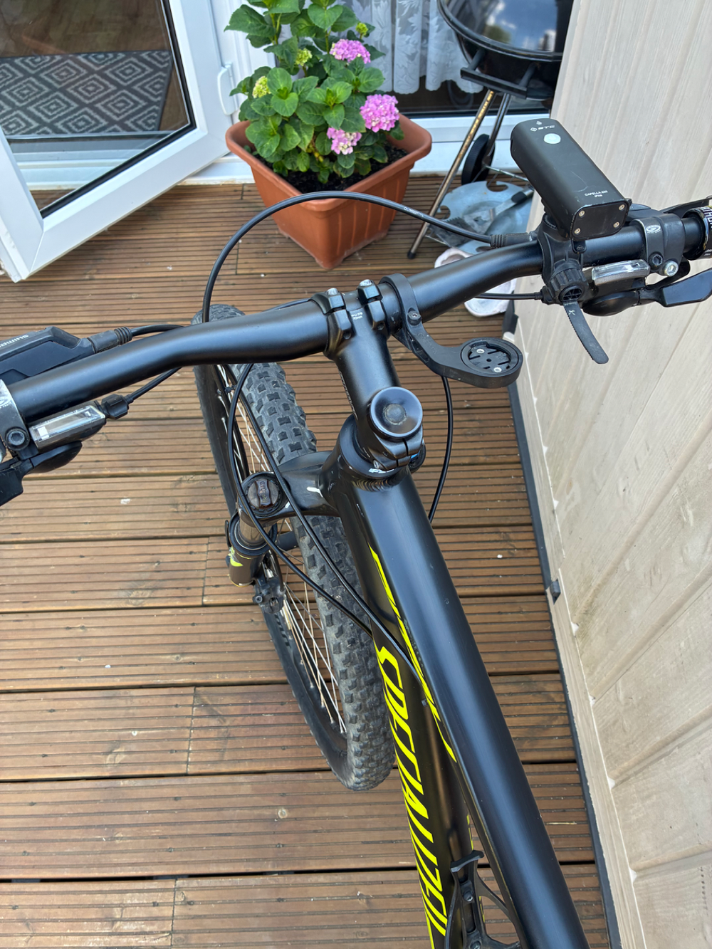 Specialized Men's Pitch 2019