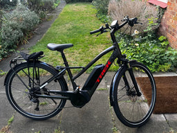 Trek Trek Verve+ 2 Stagger 300Wh Electric Hybrid Bike 2024 in Black
