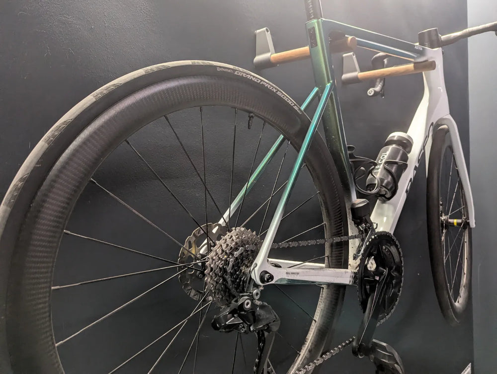 Basso Astra Shimano 105 Di2 2024