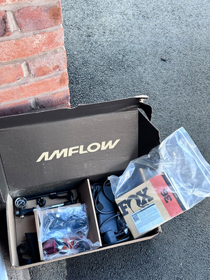 Amflow PL Carbon 2026