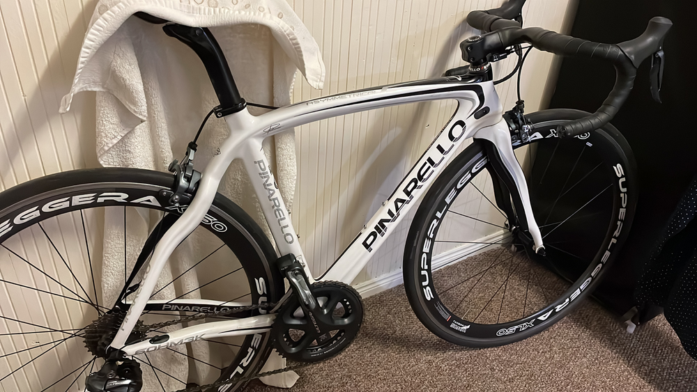 Pinarello Prince Disc Ultegra Di2 Bike w/Carbon Wheels 2021