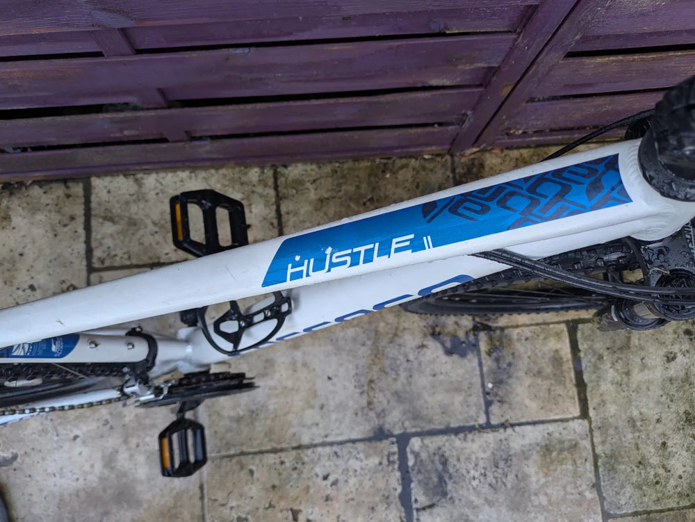 Carrera Hustle 2 Mountain Bike 2022