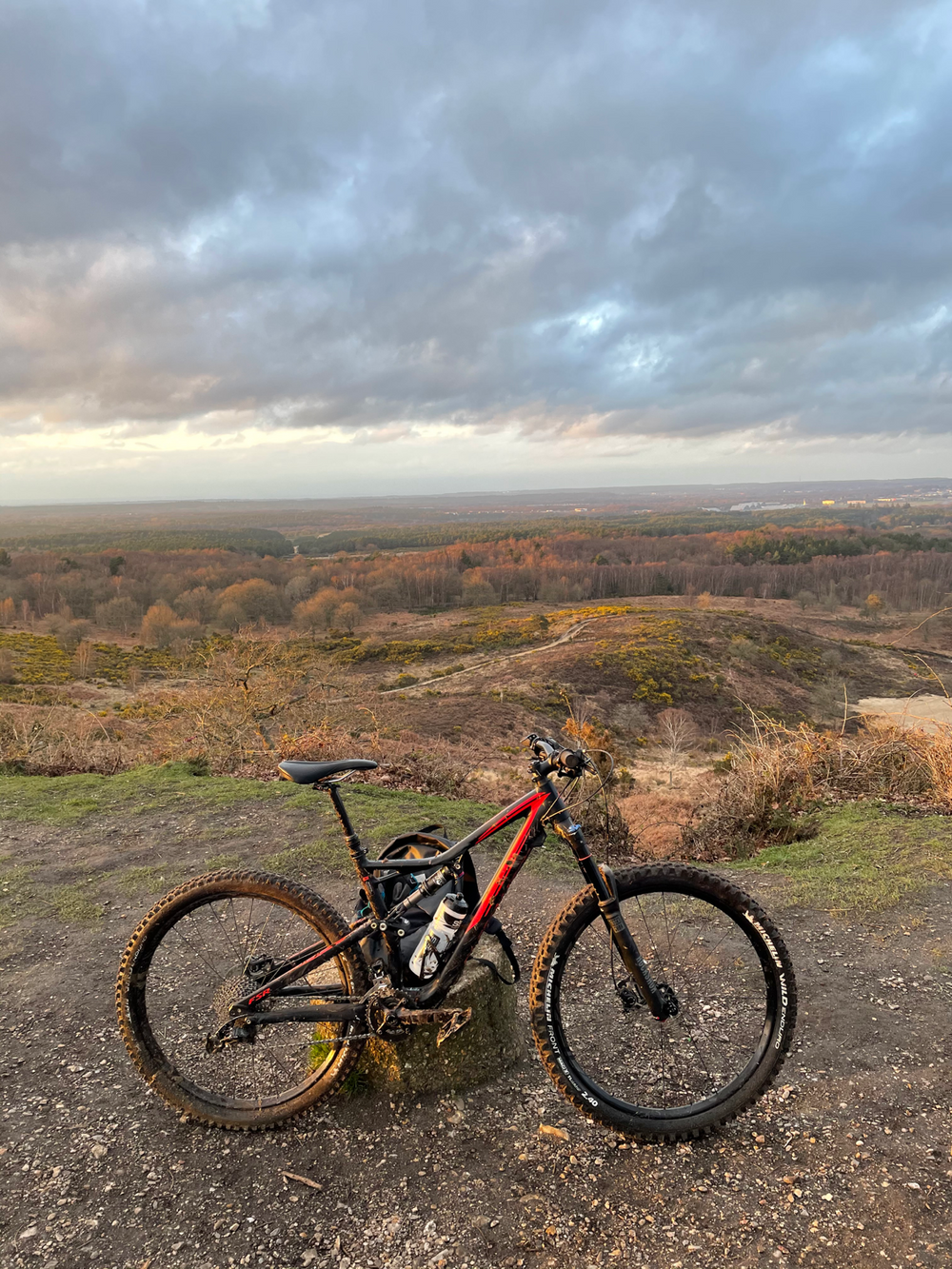 Specialized S-Works Stumpjumper FSR 650b 2016