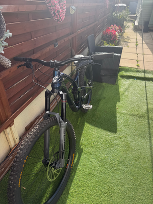 GT Force Carbon Elite 29 Enduro 2025