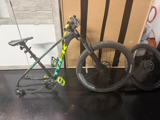 Trek Roscoe 6
