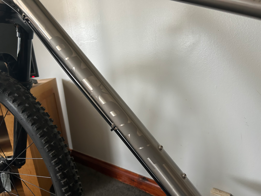 On One Vandal SRAM GX Titanium 2023