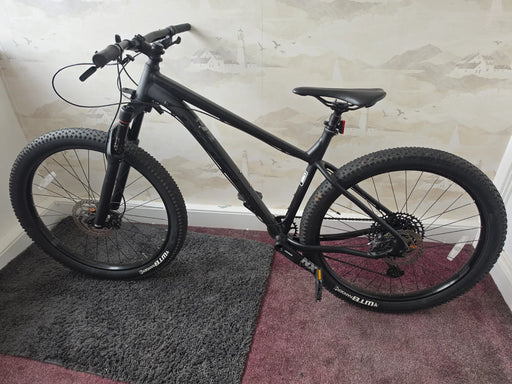Norco Fluid 1 2022