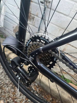 Giant Escape 3 Hybrid 2024