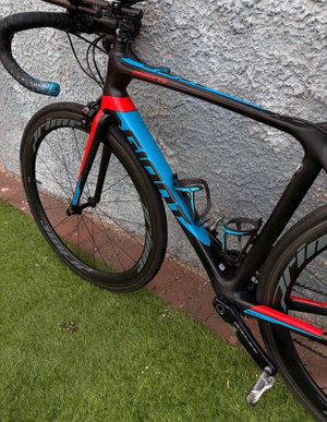 Giant TCR Advanced 2 Carbon Road 2018