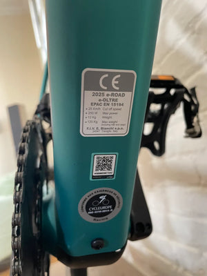 Bianchi e-Oltre Ultegra Di2 2025