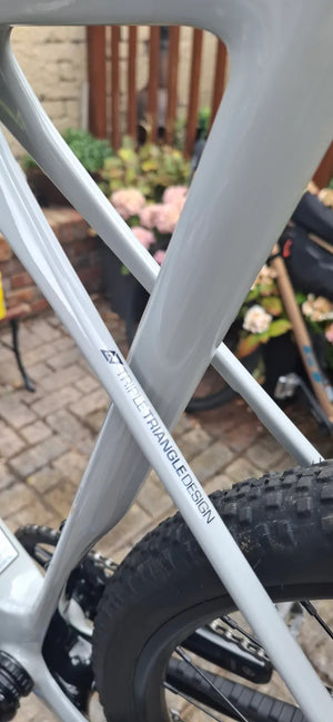 GT Grade Carbon X 2024