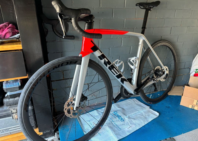 Trek Emonda SL 6 Pro 105 Di2 Disc 2023